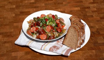 Recept - Jednoduchý uzenářský salát