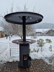 Outdoor wood heater